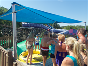 27-HolidayWorld