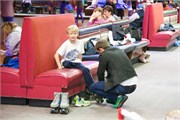 003-RollerSkating
