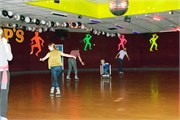 034-RollerSkating