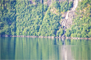 13-Fjords-Lakes-Streams