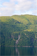 16-Fjords-Lakes-Streams