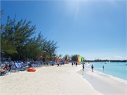 17-HalfMoonCayBahamas