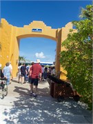 20-HalfMoonCayBahamas