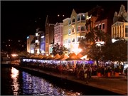 65-Curacao-Night