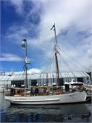 259-36-HobartWoodenBoats