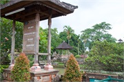 03-TamanAyun-Bali