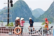 12-HaLongBayCruise