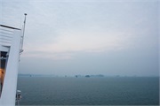 01-HaLongSailIn