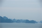 03-HaLongSailIn