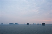 05-HaLongSailIn