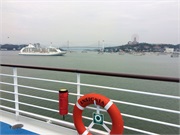 17-HaLongSailIn