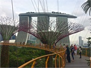 10-GardenByTheBay