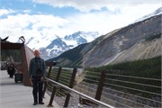 051-22-IcefieldCenterJasper
