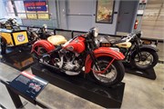 006-50-H-D_Museum_Milwaukee