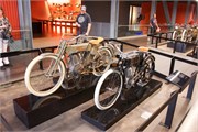 05-H-D_Museum_Milwaukee