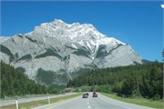 14-CalgaryToLakeLouise