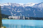 16-LakeLouise