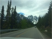 01-LakeMoraine