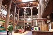 09-GlacierParkLodge