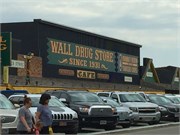 01-Wall_Drugs_SD