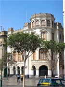 026_SquareBolivarLima