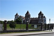 28-Mir_Castle