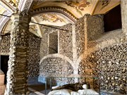 10-Chapel_of_Bones