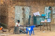 030-DriveUganda1