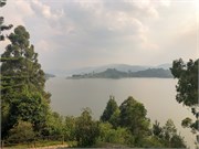006-LakeBunyonyi