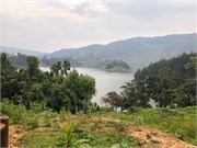 022-LakeBunyonyi