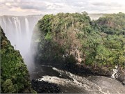 051-Zambia-Train