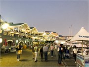 006-V_and_A-Waterfront