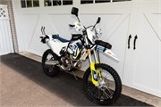 004-Husky_FE-250