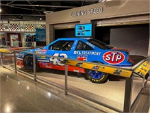 26Nascar-Hall