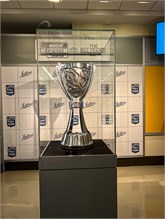 28Nascar-Hall