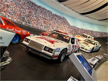 33Nascar-Hall