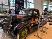 40Nascar-Hall