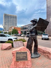 004_Colorado-Springs