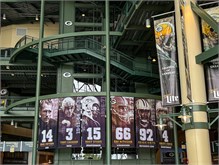 001_GB_Packer_Hall-of-Fame