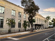 10-Key_West