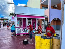 02-Antigua-Barbuda