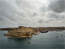 04Malta