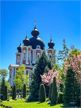 18-Churchi-Monastery
