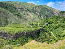 18-Garni-Temple