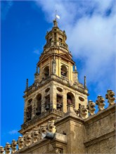 007-04-Mosque-Cathedral