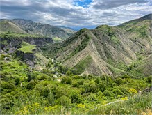 236-31-Armenia_Scenery