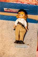 03-Madame_Alexander