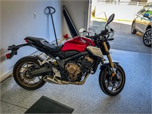 01-CB650R_sold
