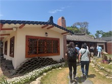 027-Gyeongiu