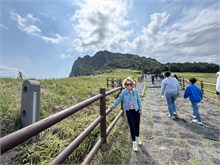 007-Seongsan-Ilchulbong-Peak
